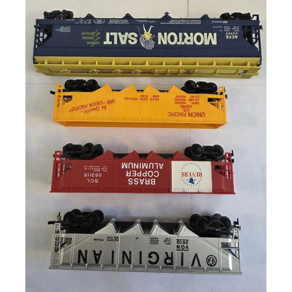 TYCO HO Scale Hopper Car Lot of 4, Morton Salt, Union Pacific, Revere, Virginian